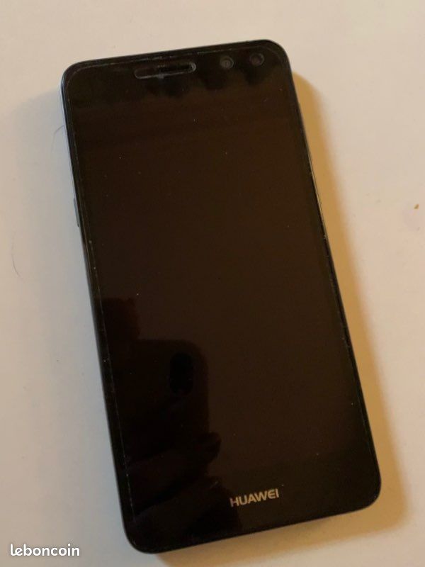 Huawei Y6 (2017) (image 3)