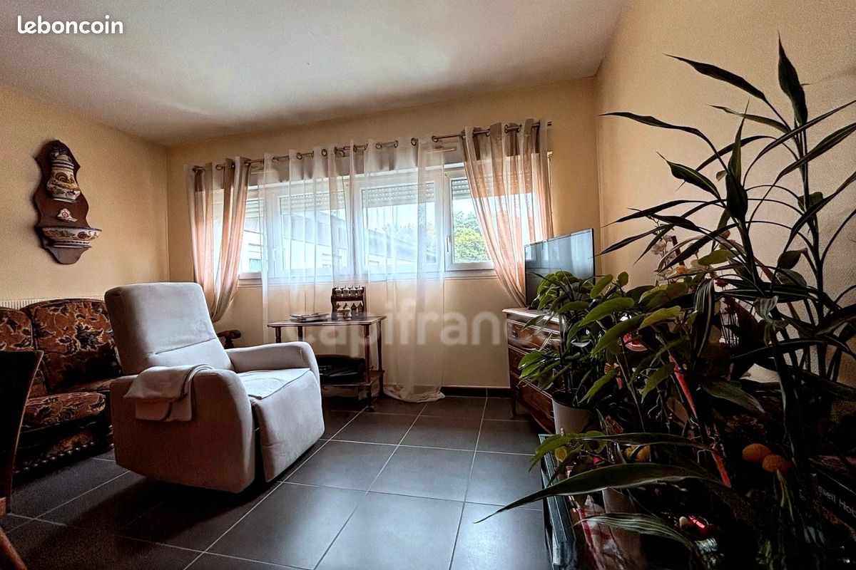 Appartement 6 pièces 115 m² · à Quimper · 115 m² · 99 900 €
