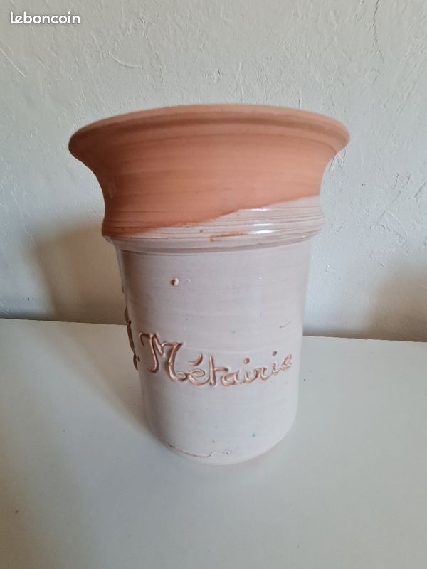 Pots (image 4)