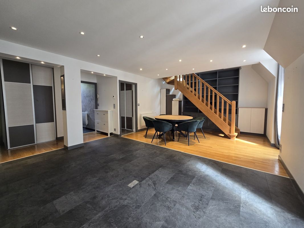 Appartement 4 pièces 97 m² · à Évreux · 97 m² · 980 €
