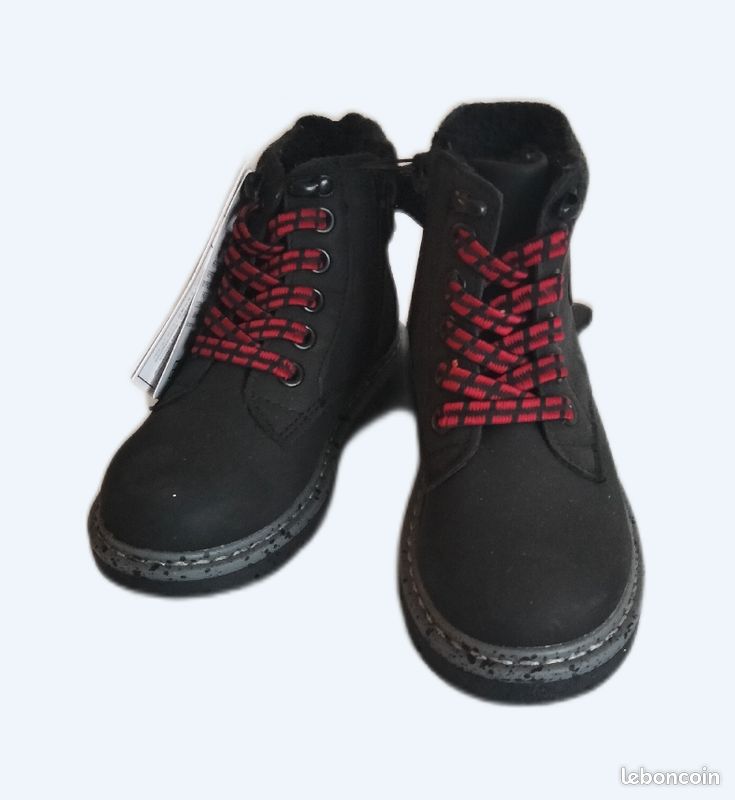 Boots (image 1)