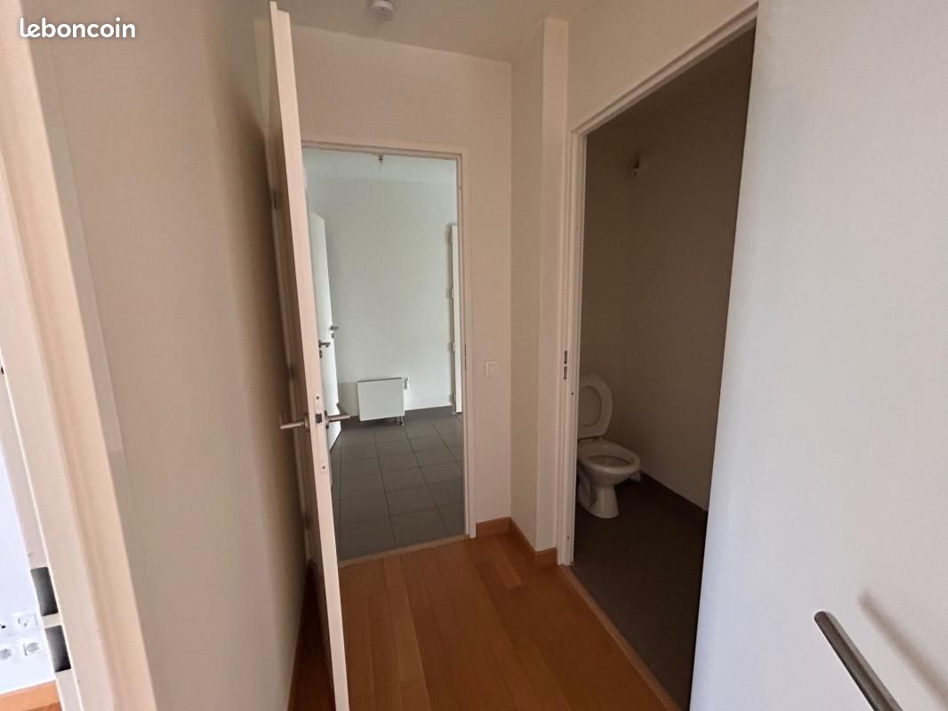 Appartement a louer saint-pierre-des-corps - 4 pièce(s) - 107 m2 - Surfyn