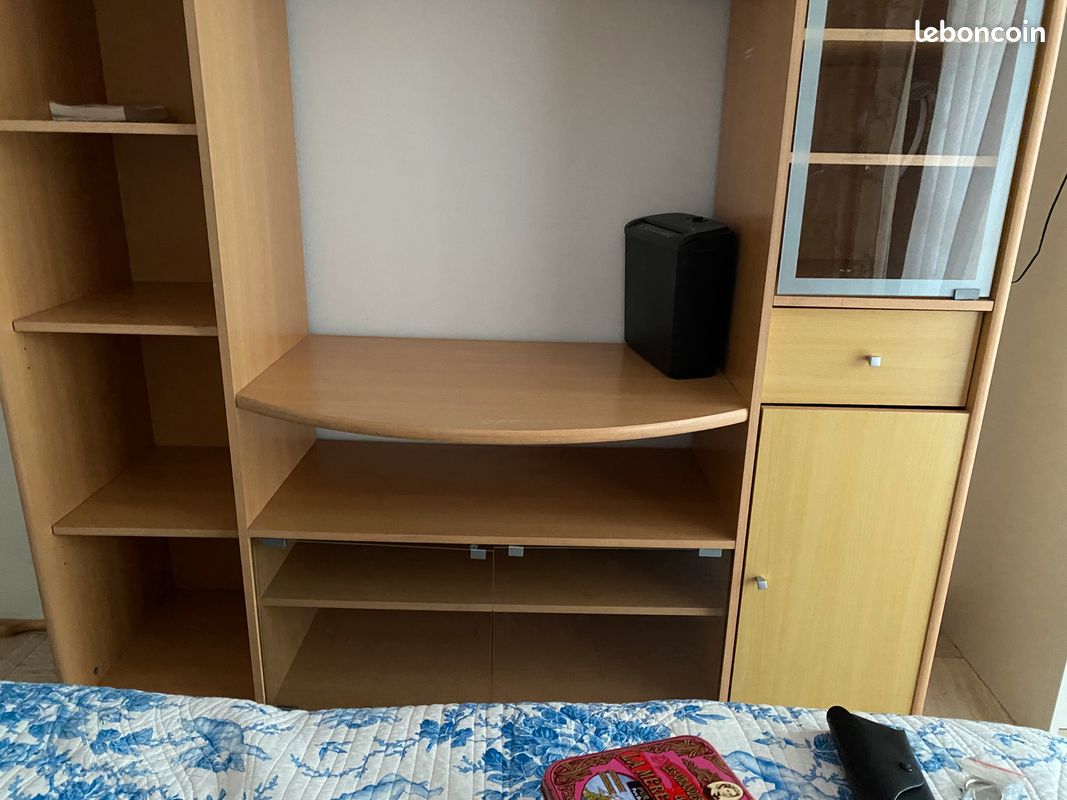 Meuble en bois pour Télé divers rangements (image 3)