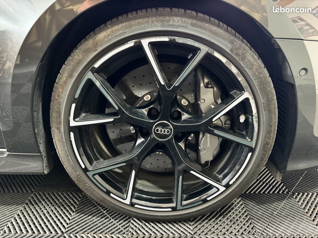 AUDI RS3 SPORTBACK 2.5 TFSI 400 S tronic 7 Quattro (image 10)