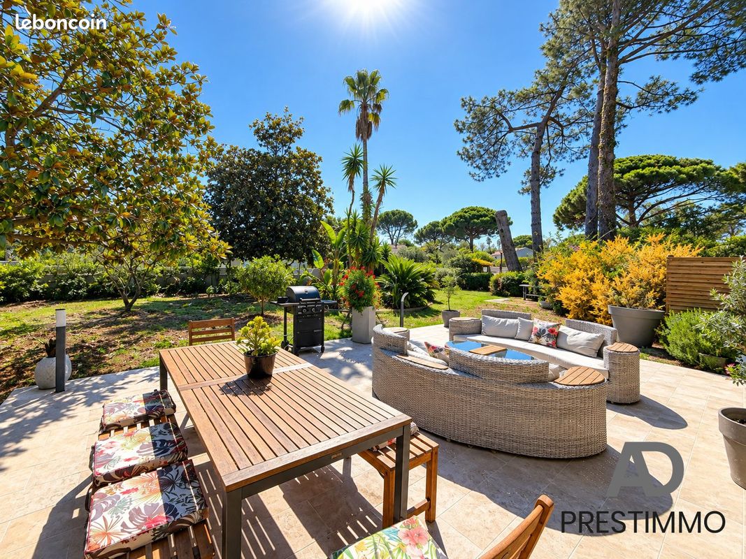 Maison 8 pièces 243 m² · à Borgo · 243 m² · 955 000 €