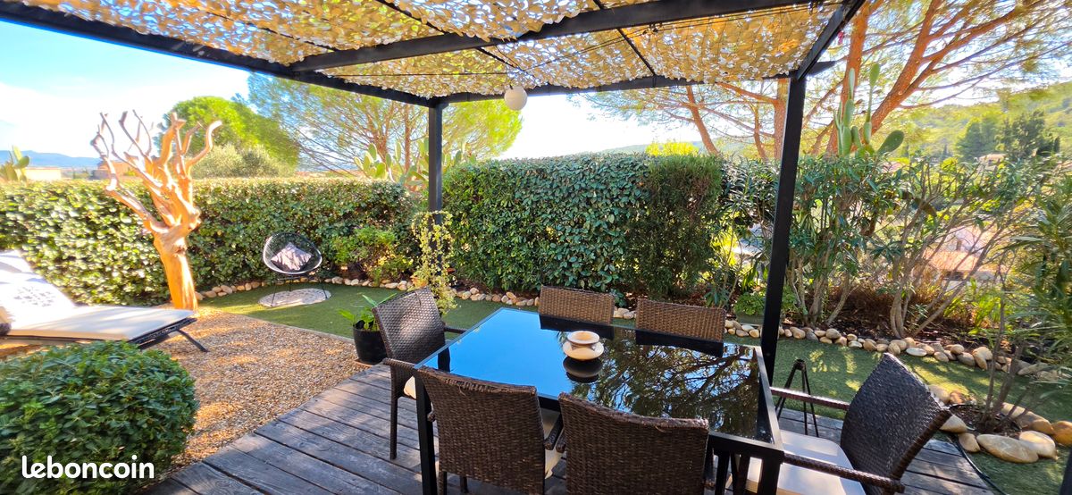 Appartement 3 pièces 80 m² · à Roquebrune-sur-Argens · 80 m² · 325 000 €