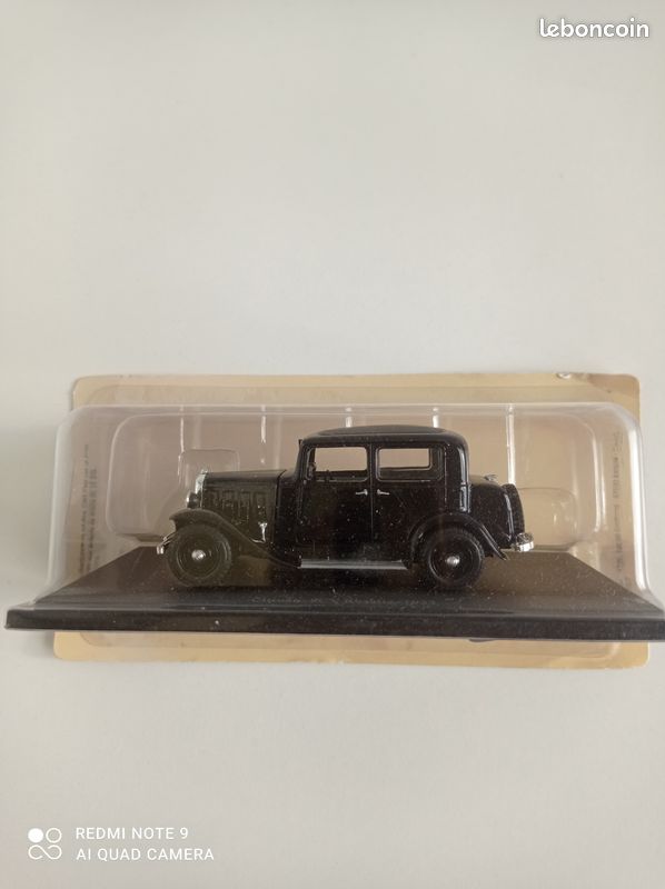 CITROEN ROSALIE BERLINE 1933 POMPIER ELIGOR 1005 1:43