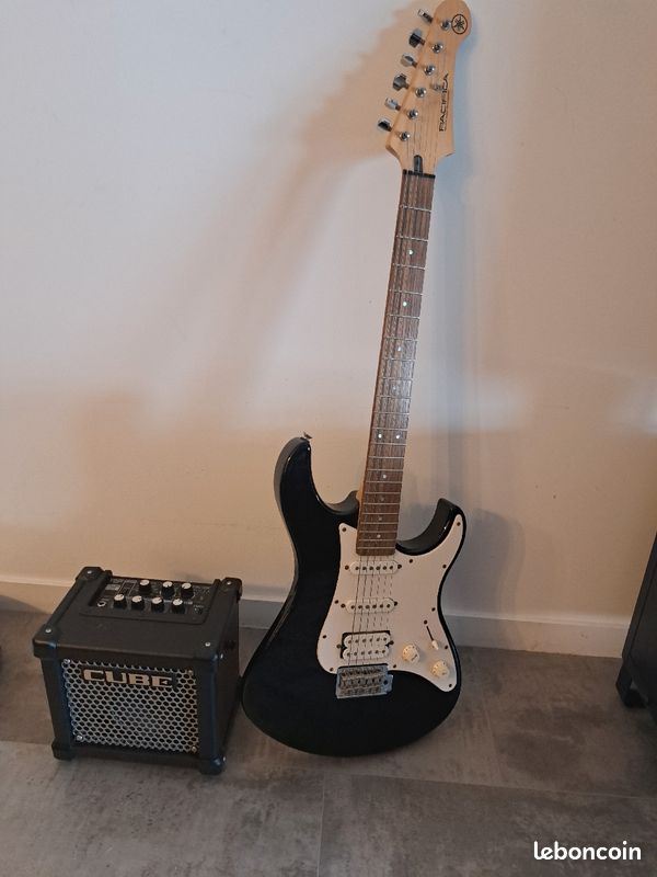 Guitare yamaha pacifica + ampli cube (image 1)