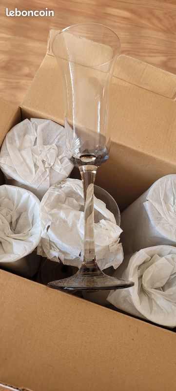 Verres flutes à pied (image 3)