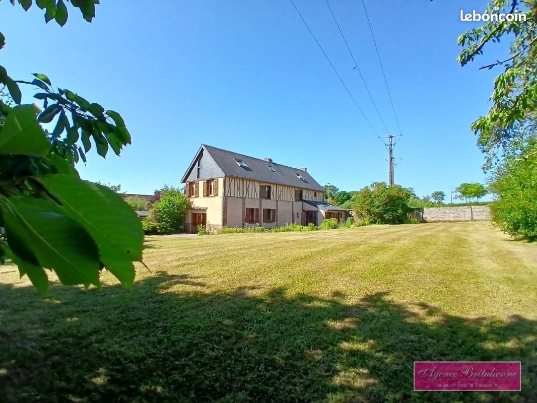 Maison 7 pièces 202 m² · à Breteuil · 202 m² · 278 000 €