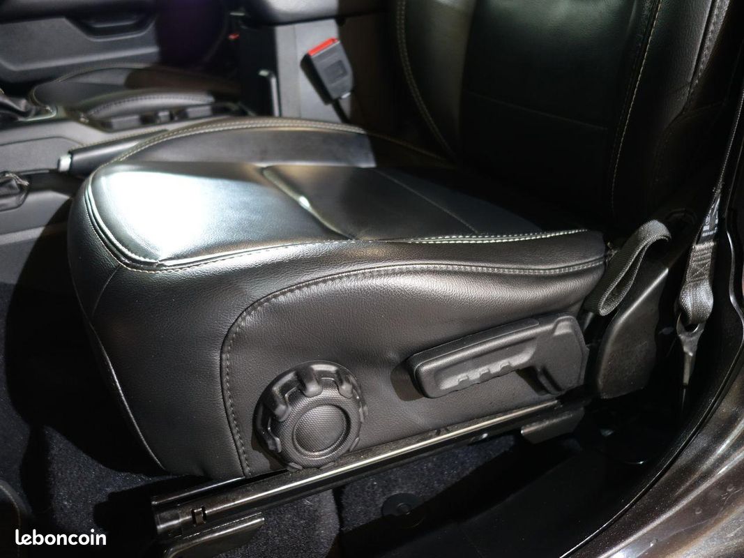 JEEP WRANGLER 2.0 L T 380 CH 4xe - BVA8 4x4 Unlimited Overland (image 35)