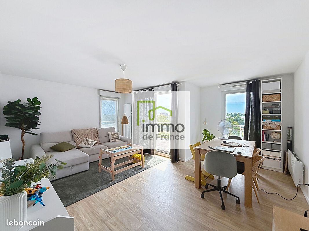Appartement 3 pièces 72 m² · à Villeneuve-d'Ascq · 72 m² · 987 €/mois