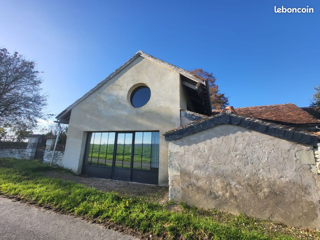 Maison 7 pièces 190 m² · à Luzé · 190 m² · 176 000 €