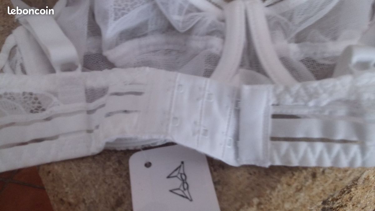 Soutien gorge femme/ fille état neuf (image 3)