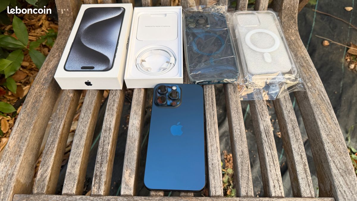 Apple IPhone 15 Pro - 128 Go - Titane Bleu
