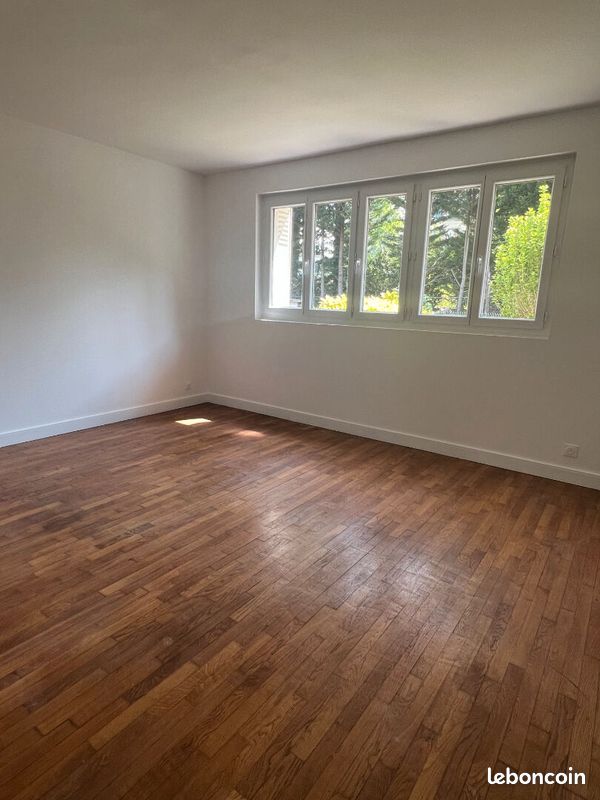 Appartement 2 pièces 47 m² · à Sèvres · 47 m² · 1 235 €/mois