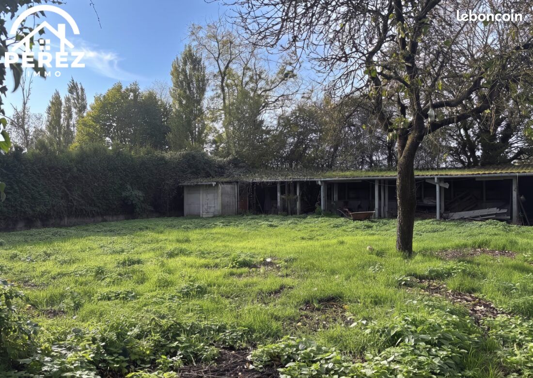 Terrain 568 m² · à Neuville-en-Ferrain · 568 m² · 169 000 €