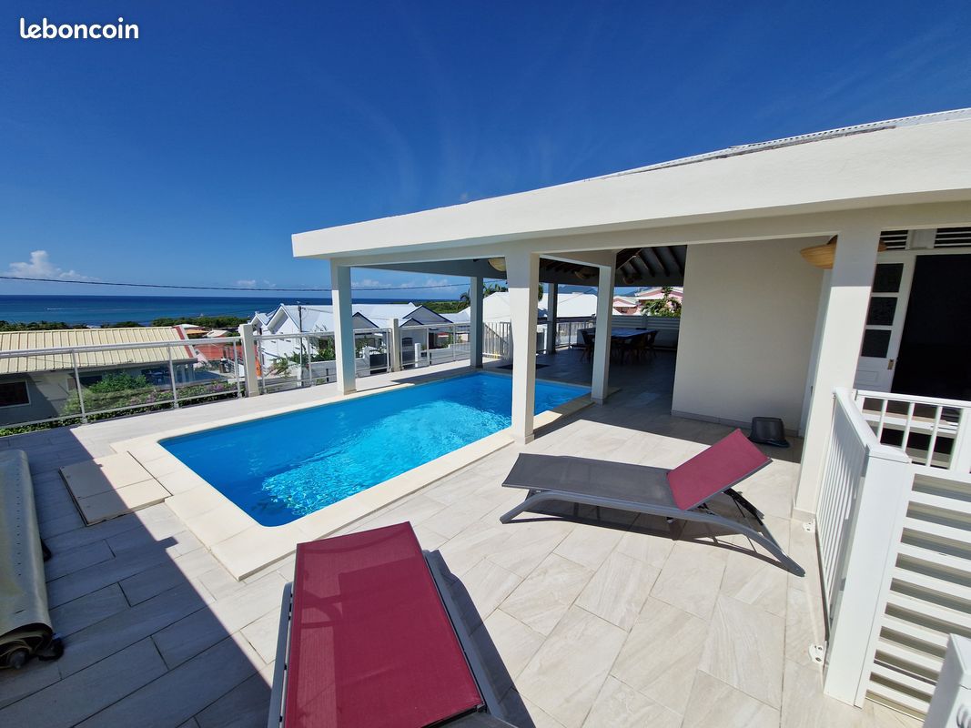 Maison 8 pièces 220 m² · à Sainte-Luce · 220 m² · 810 000 €