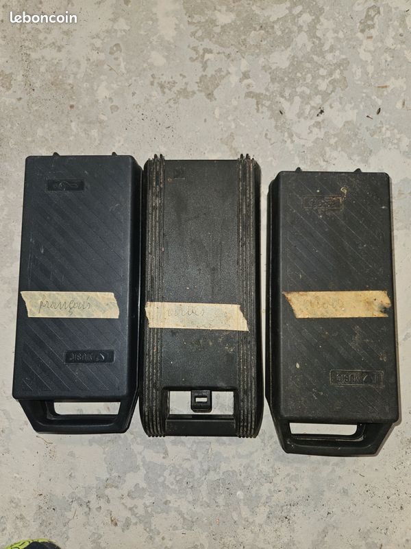 Lot boite casettes audio (image 1)