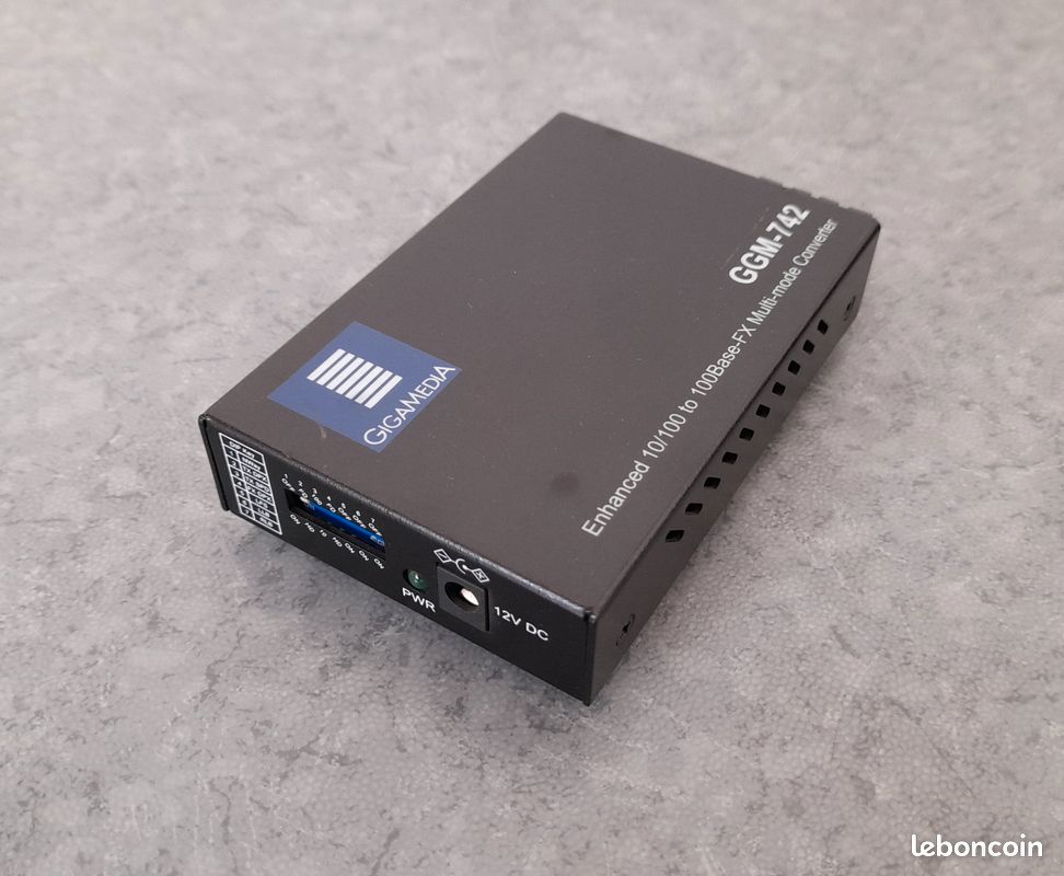 Convertisseur USB vers série (1 m) - UC232A1, Convertisseurs | Belgium - Français