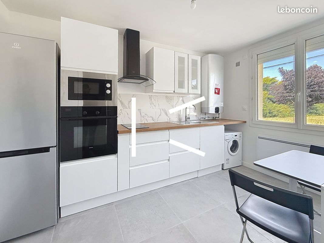 Appartement 1 pièce 24 m² · à Gonesse · 24 m² · 915 €