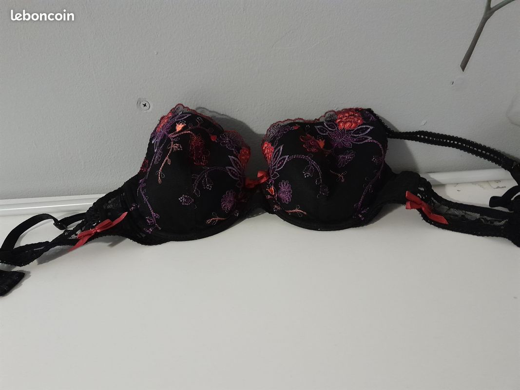 Soutien-gorge neuf - charlott - 90 B (image 4)