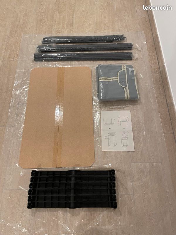 Armoire en tissu avec penderie, étagère et fermeture eclair (image 1)