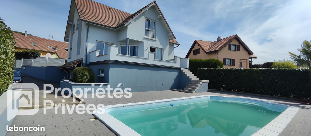Maison 7 pièces 188 m² · à Rougemont-le-Château · 188 m² · 441 000 €