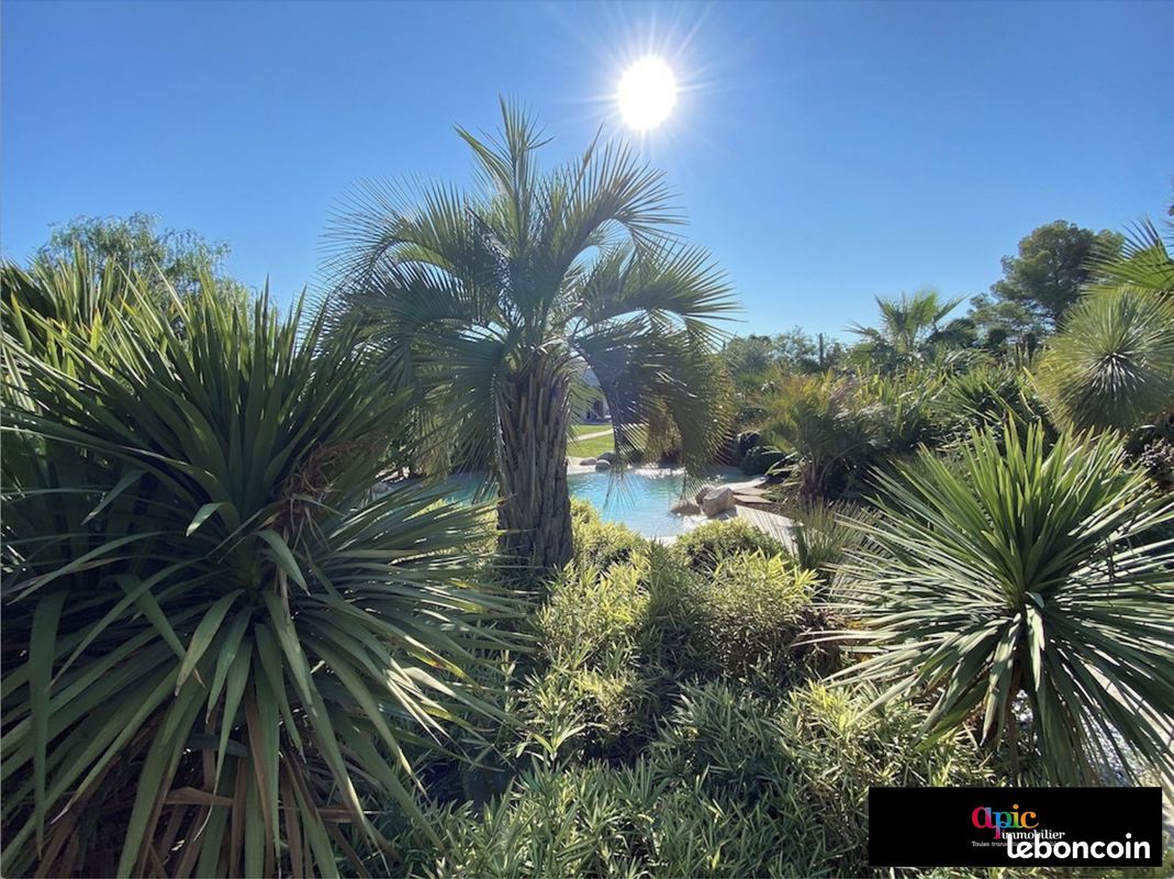Maison 6 pièces 240 m² · à Montpellier · 240 m² · 1 750 000 €