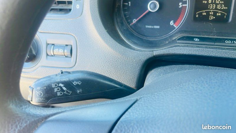 VOLKSWAGEN Polo 1.2 TDI 12V 75 cv DISTRIBUTION NEUVE ENTRETIEN VOLKSWAGEN (image 9)