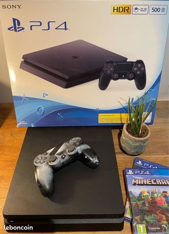 PS4 Slim 500Go + 2 manettes Dualshock - Parfait état ! (Gebraucht) in