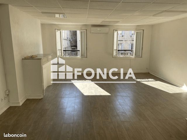 Appartement 2 pièces 98 m² · à Marseille · 98 m² · 895 €/mois