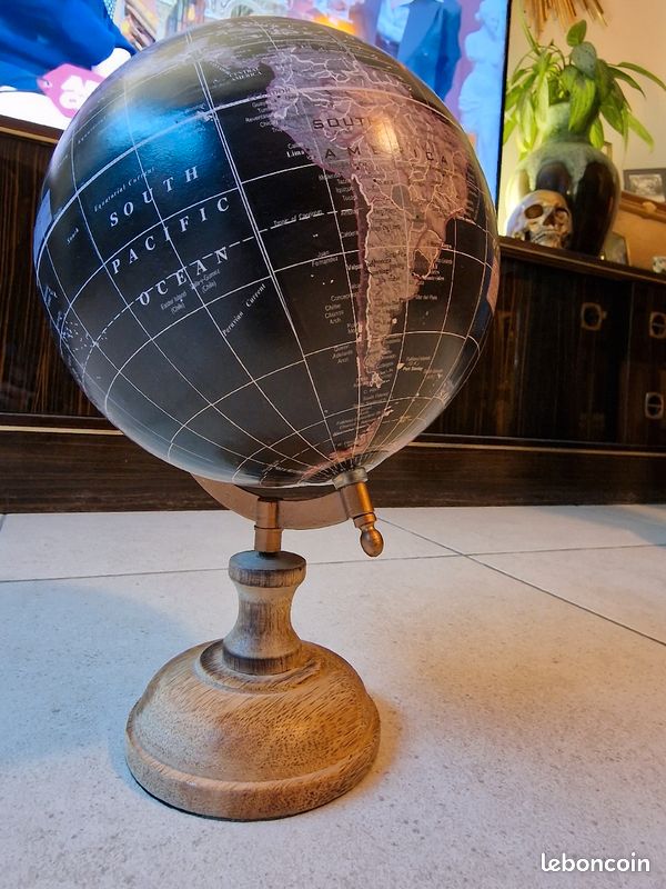 Vend globe terrestre (image 1)