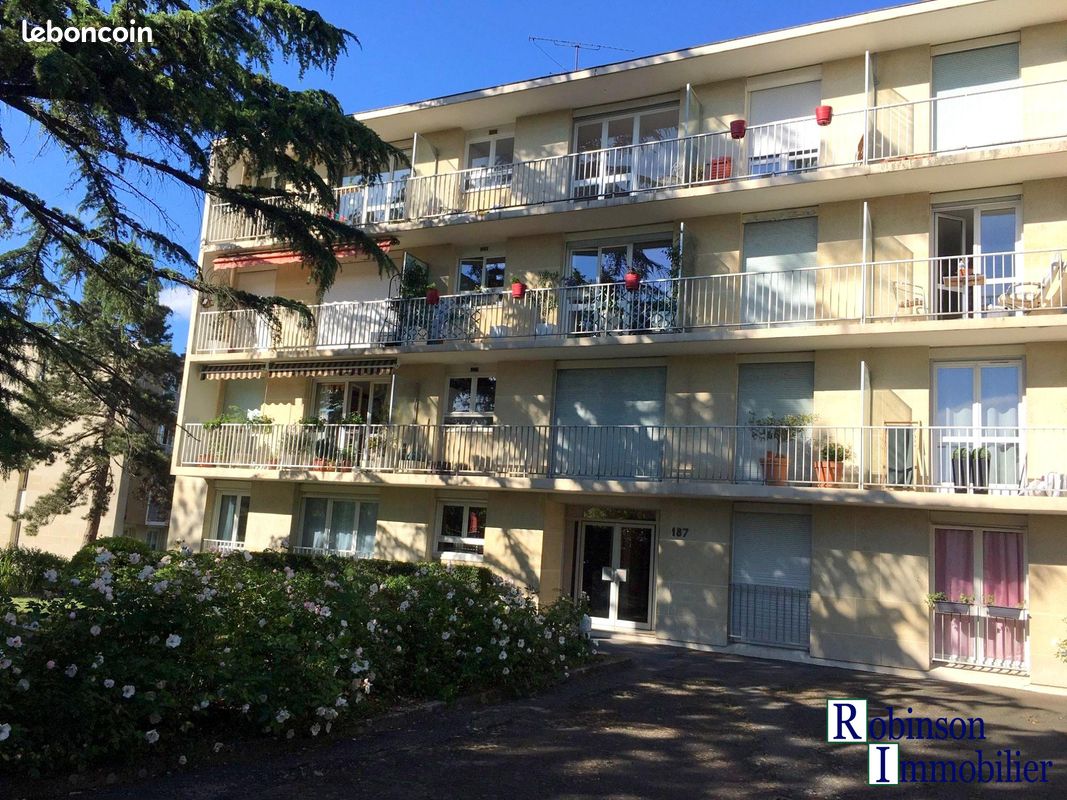 Appartement 1 pièce 30 m² · à Rueil-Malmaison · 30 m² · 829 €/mois