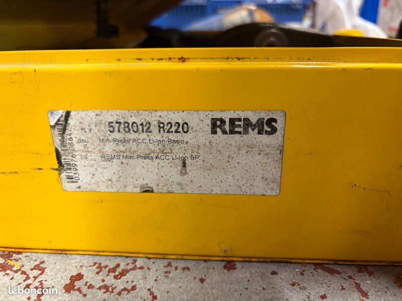 Sertisseuse rems (image 1)