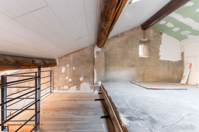 Maison fond de cour Longchamp — 5