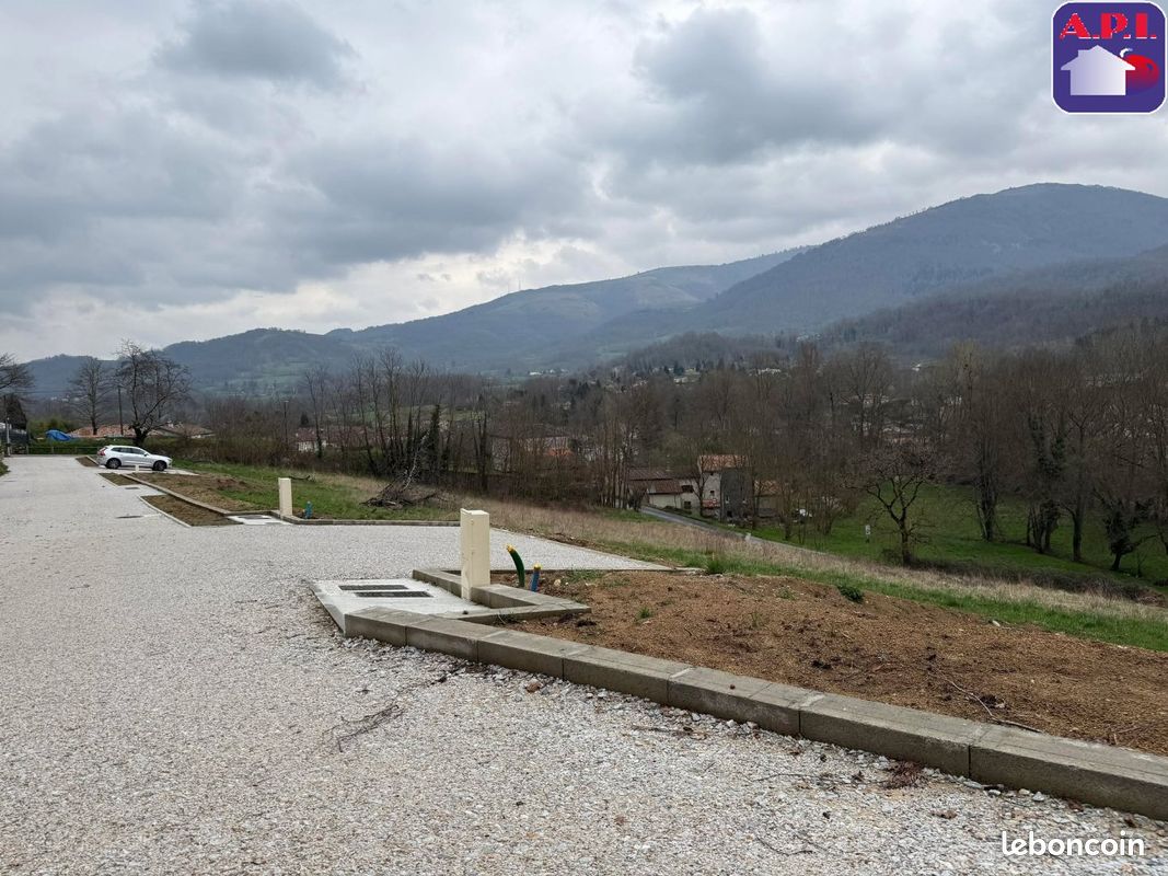 Terrain 1321 m² FOIX (image 1)