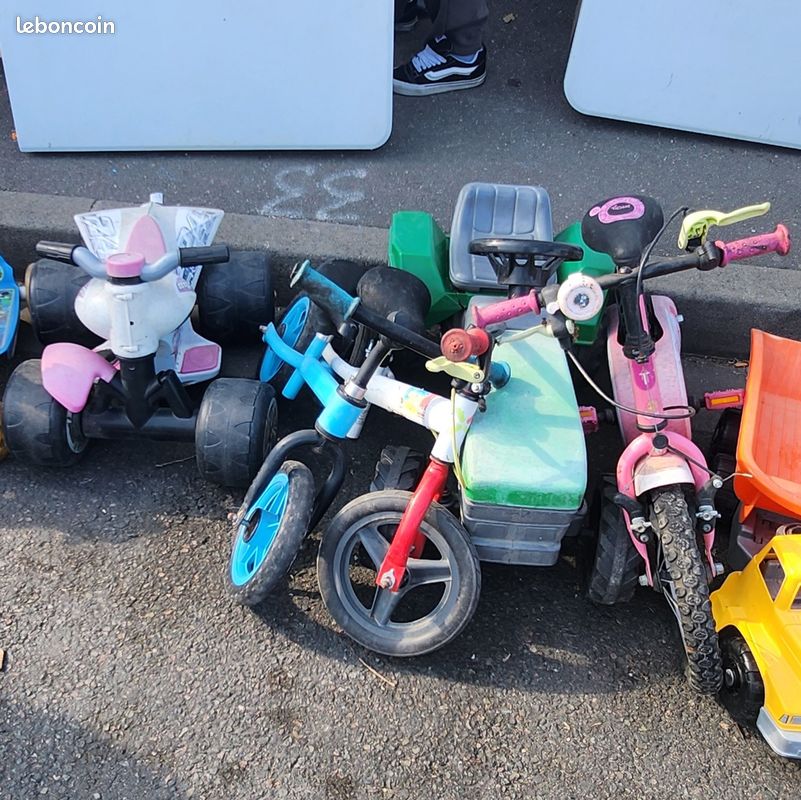 Velos et jeux enfants (image 2)
