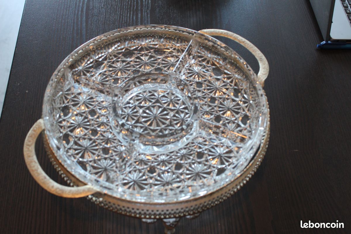 Vase (image 1)