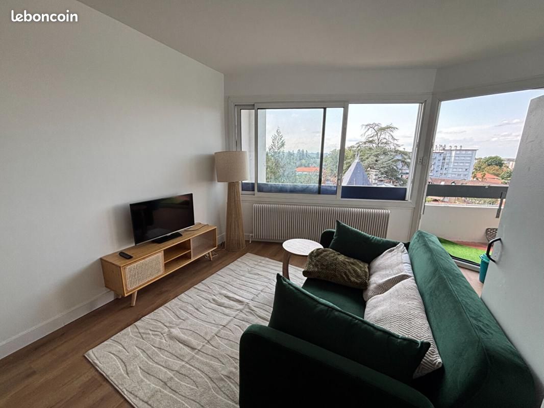 Appartement 1 pièce 30 m² · à Pau · 30 m² · 550 €