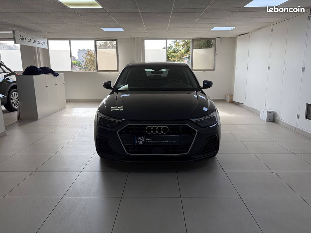 AUDI A1 Sportback 30 TFSI 116 ch S tronic 7 Design Luxe (image 2)