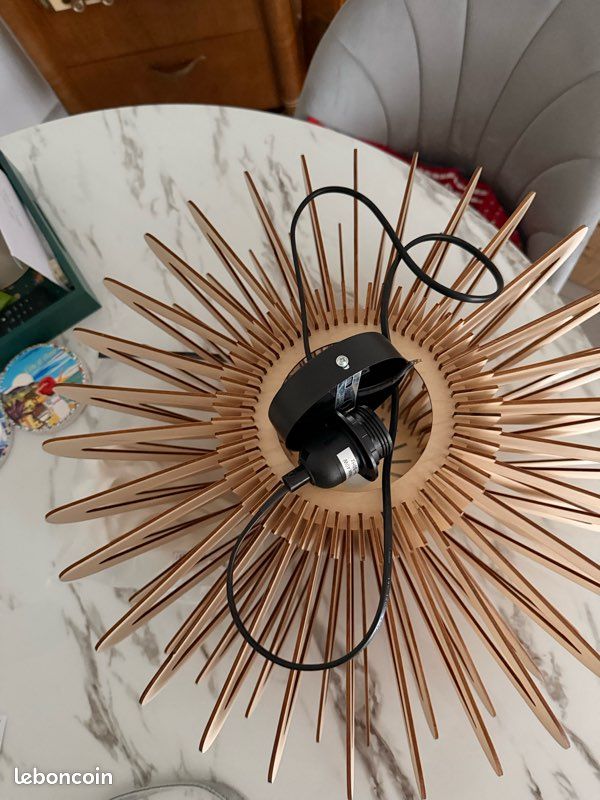 Lustre (image 3)
