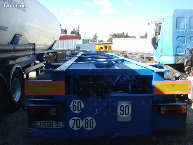 Vanhool 20 PIEDS ADR 3 ESSIEUX 38 T (image 1)