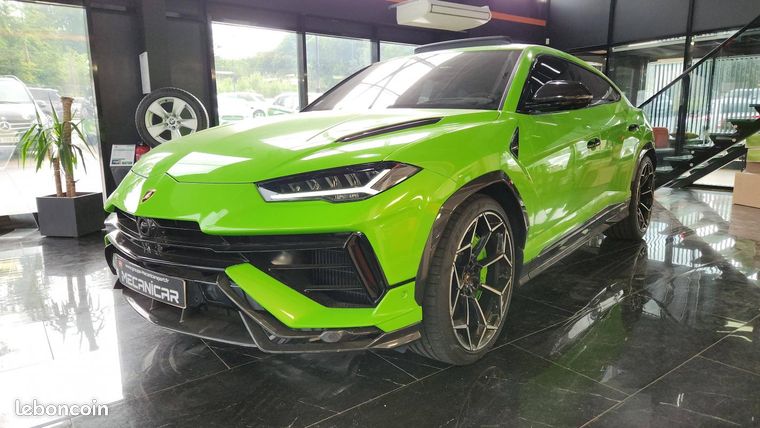 elfbar nachfüll pod läuft aus Voitures LAMBORGHINI Urus d'occasion