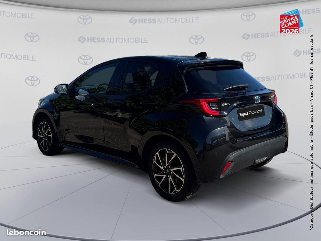 Toyota Yaris 116h Design 5p MY22 (image 8)