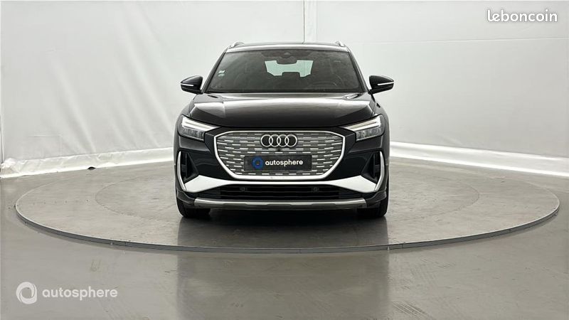 Audi Q4 E-Tron 35 e-tron 170ch S line (image 2)