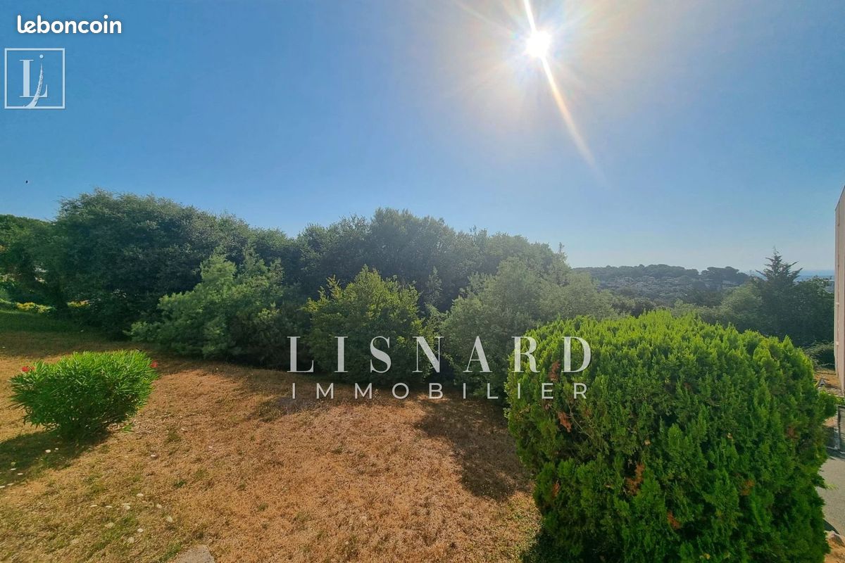 Appartement 3 pièces 63 m² · à Vallauris · 63 m² · 250 000 €