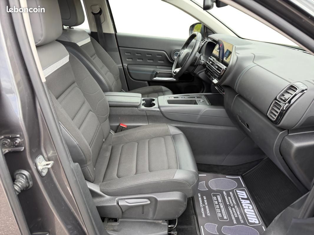 Citroën C5 Aircross (2) 1.6 HYBRIDE RECHARGEABLE 180 FEEL E-EAT8 (image 18)