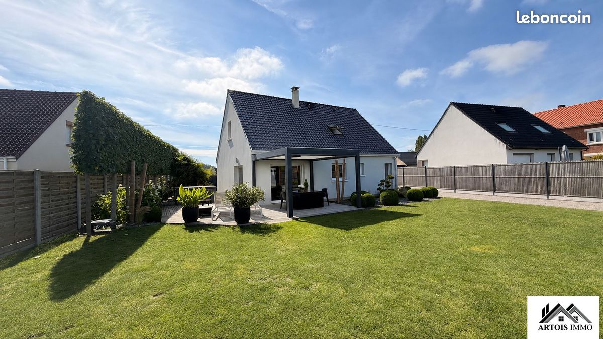 Maison 5 pièces 99 m² · à Isbergues · 99 m² · 294 900 €