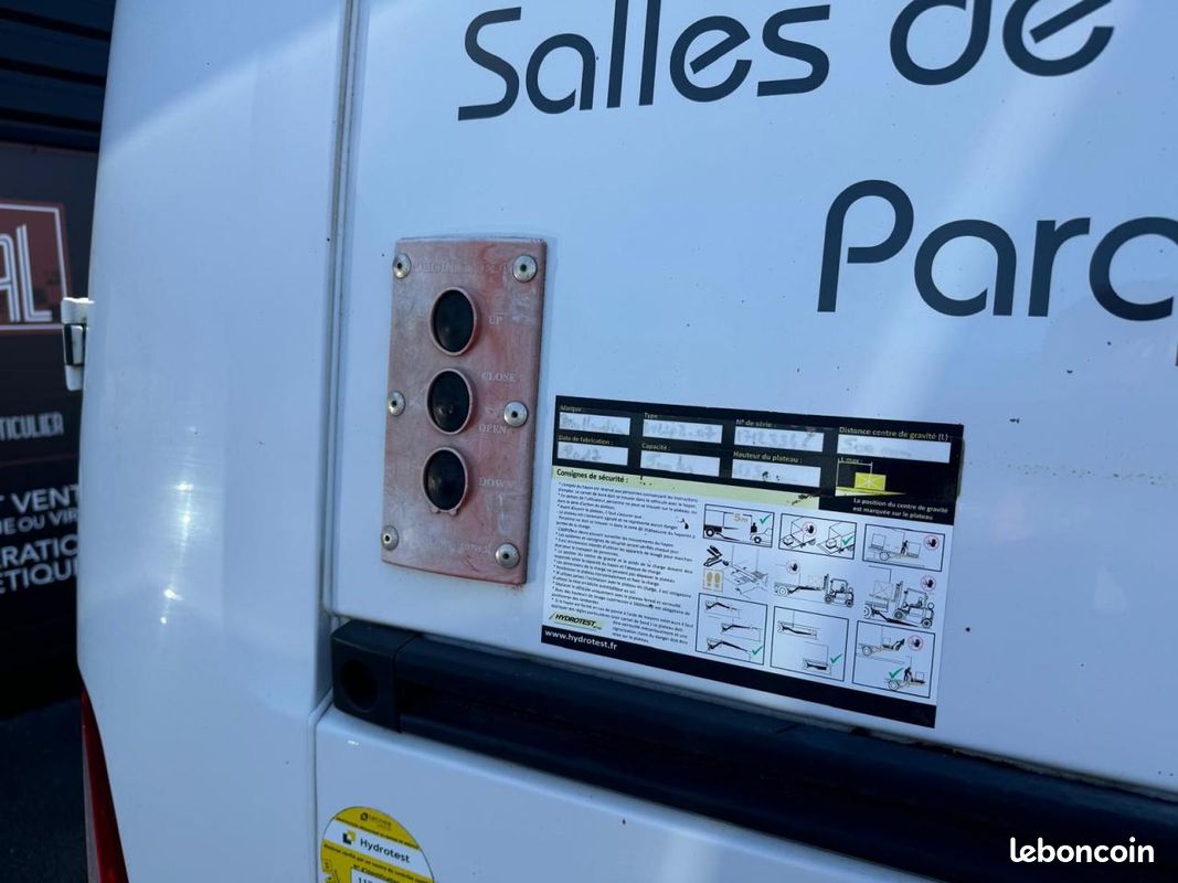 RENAULT MASTER Grand Confort F3500 L2H2 2.3 Energy dCi - 170 III FOURGON Traction PHASE 2 Garantie 6 mois (image 19)